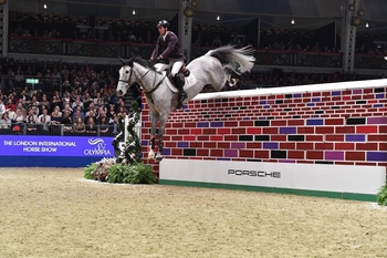 MR BLUE SKY DAZZLES AS GB'S GUY WILLIAMS AND BILLOT SHARE PUISSANCE TITLE